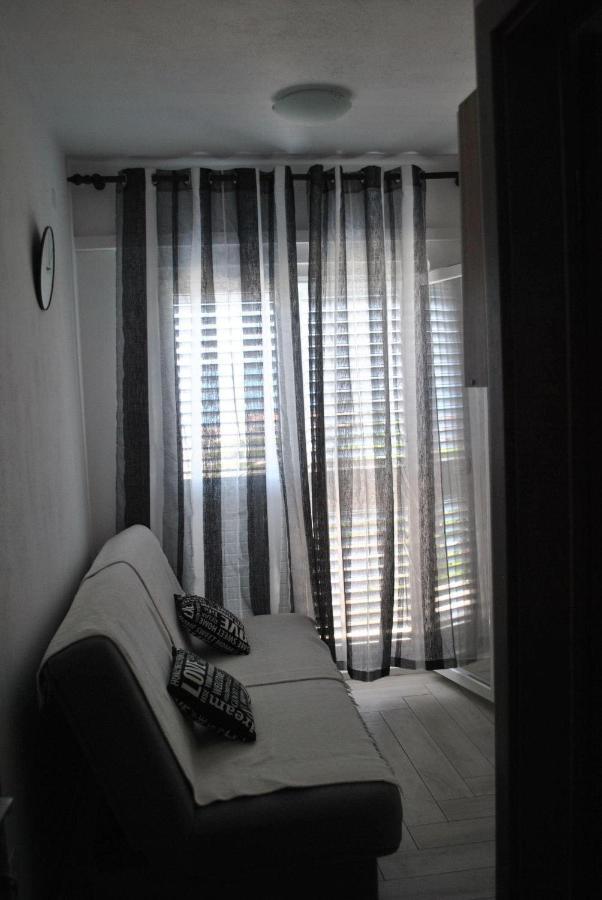 Apartmani Gradac Gradac  Exterior photo