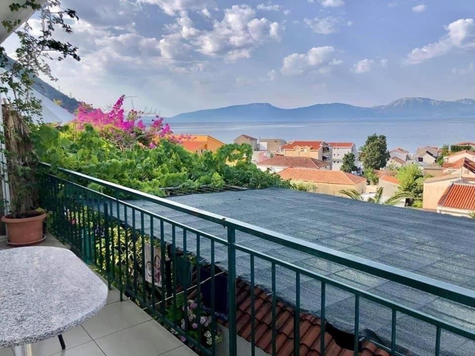 Apartmani Gradac Gradac  Exterior photo